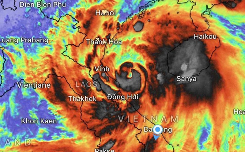 The extremely large circulating cloud area of storm No. 5 Kajiki at 9:10 am on August 25. Photo: Storm in the Northwest Pacific