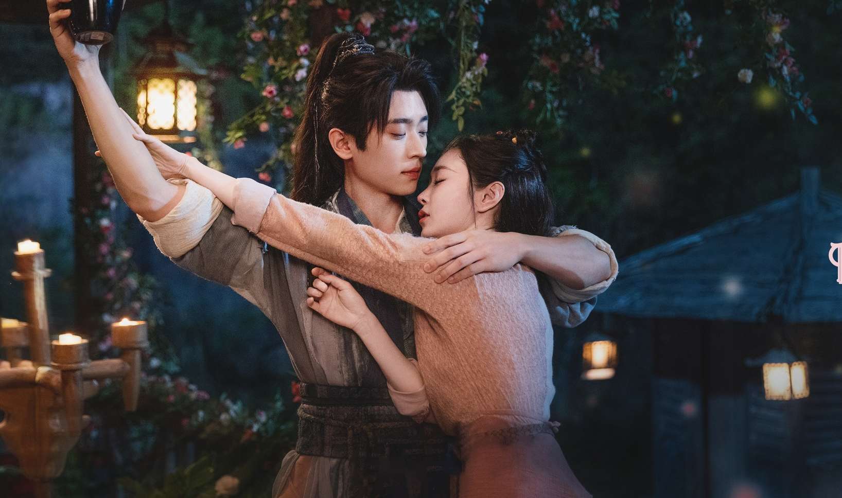 The film Du Tan Truong An starring Thua Loi achieved good results. Photo: VieOn.