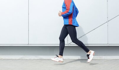 The effects of walking in the right position. Photo: Thuy Duong