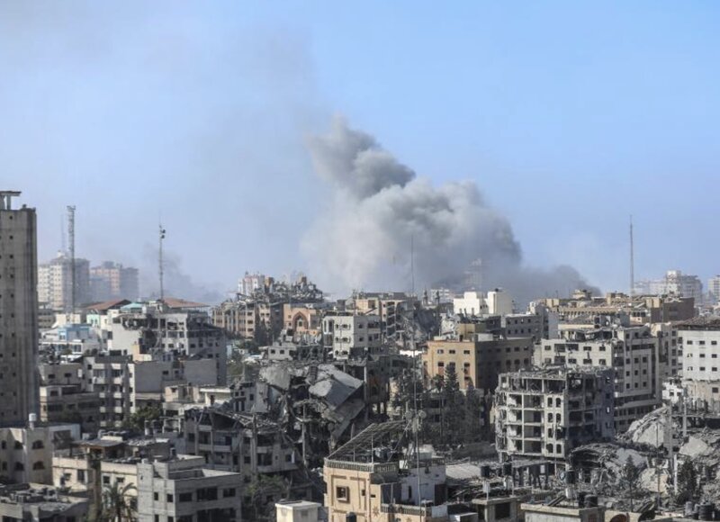 Ciudad de Gaza tras un ataque israeli en 2023. Foto: Xinhua