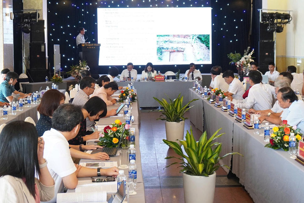 Quang canh buoi hoi thao. Anh: Hoai Phuong