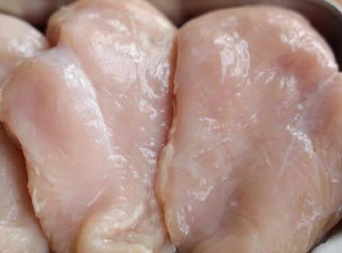 This is a type of meat that is said to be beneficial for people with kidney stones. Photo: Kieu Vu