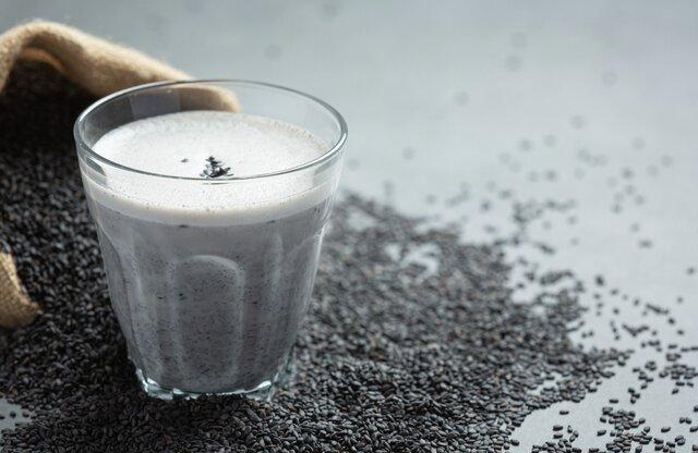 4 important notes when drinking chia seed water. Photo: Thuy Duong