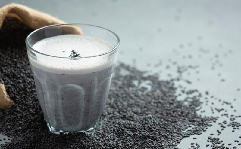 4 important notes when drinking chia seed water. Photo: Thuy Duong