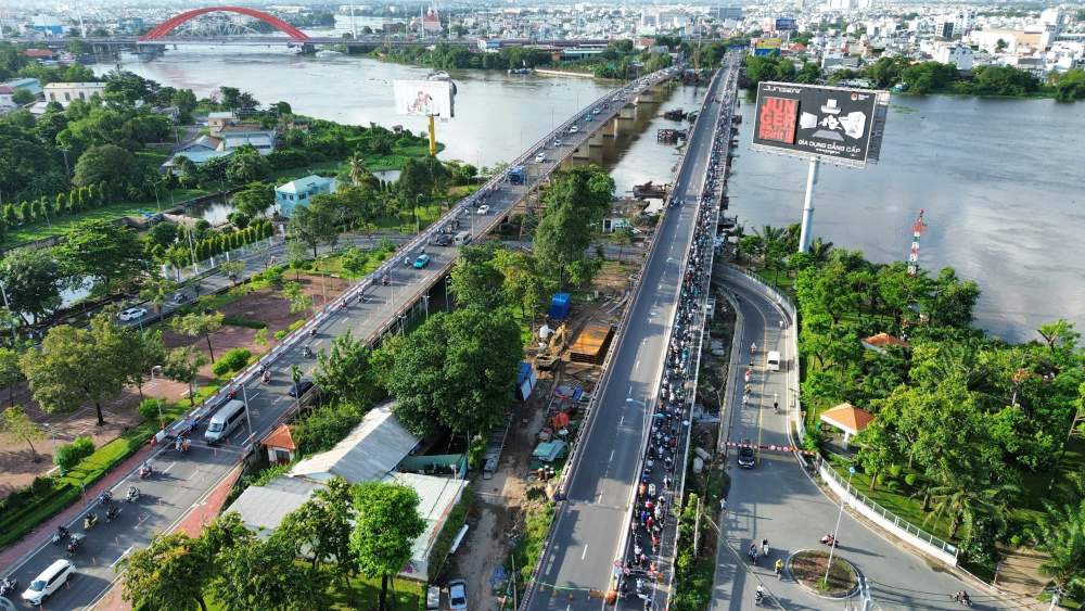 Image of Binh Trieu 1 and 2 bridges seen from above. Photo: Anh Tu
