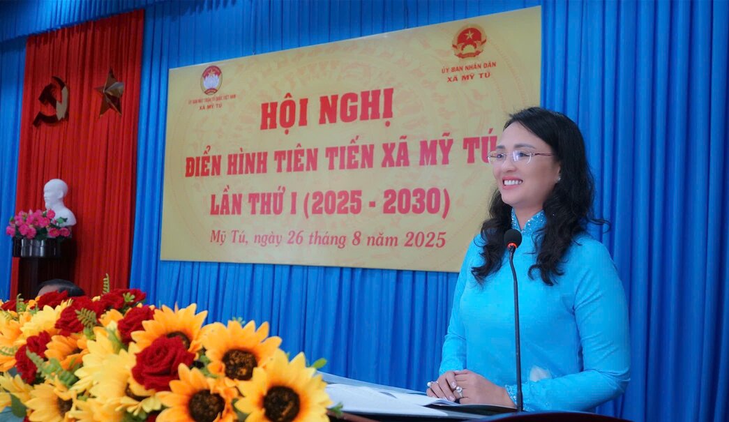 Ba Le Thi Suong Mai phat bieu tai hoi nghi. Anh: Phuong Anh