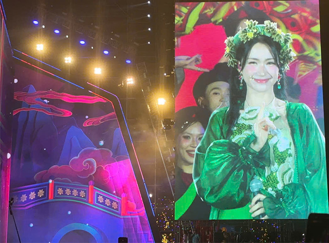 Hoa Minzy mang “Bac Bling” den concert “Viet Nam trong toi“. Anh: Huyen Chi