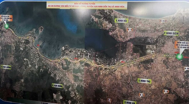 Du an duong ven bien 2.000 ti o Khanh Hoa giai ngan dau tu cong thap do vuong mat bang. Anh: Phuong Linh
