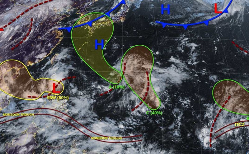Low pressure and disturbances near the East Sea and the Pacific Ocean on August 27, 2025. Photo: JTWC