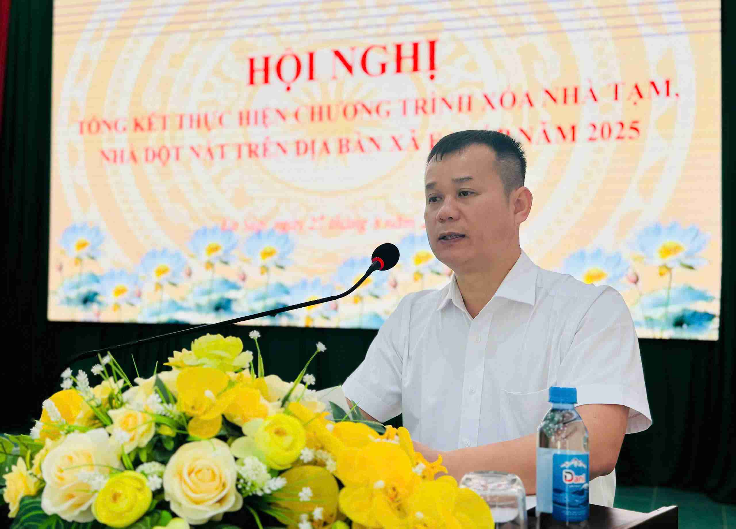 Ong Do Xuan Dung - Bi thu Dang uy xa Ea Sup phat bieu. Anh: Bao Trung