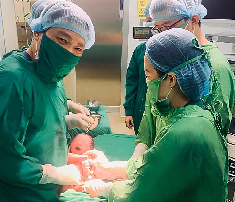 The baby girl was born from an egg stored for more than 10 years. Photo: BVCC