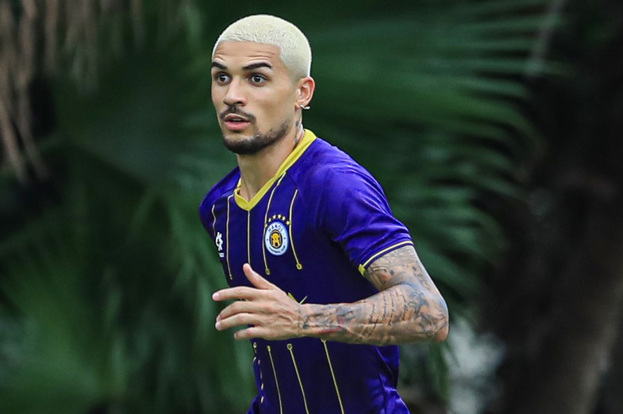 Tiền vệ Hendrio thi đấu V.League với tên Việt Nam Đỗ Hoàng Hên