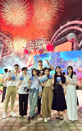 Fanpage Hai Phong Cua Toi dua tin tai Le Hoi Hoa Phuong Do 2024. Anh: Fanpage Hai Phong Cua Toi