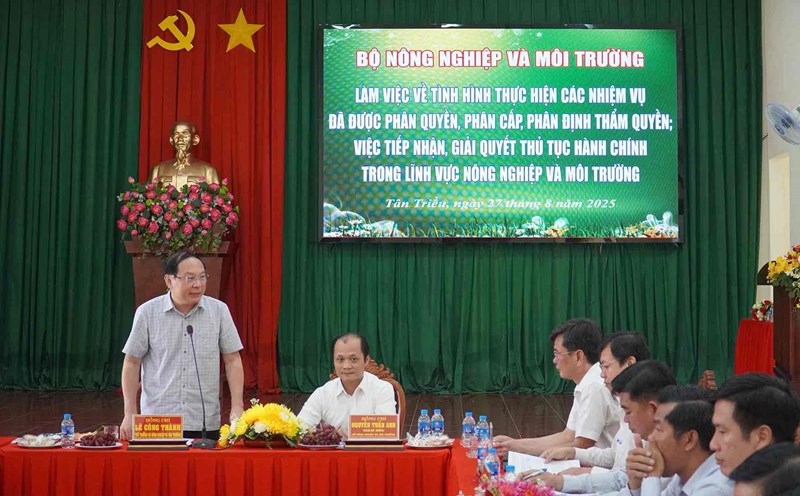 The Ministry of Agriculture and Environment works on the difficulties and problems in implementing the two-level local government in Dong Nai. Photo: HAC