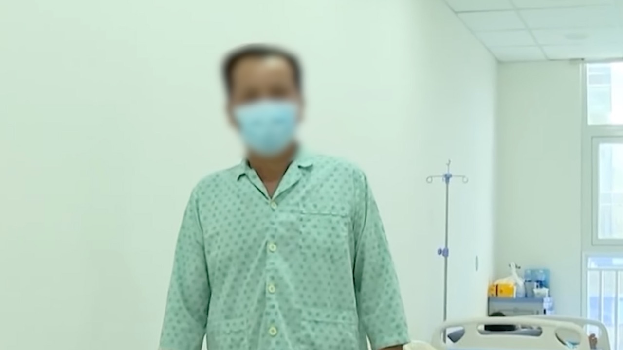 Patient T. after successful surgery. Photo: Provided by the hospital