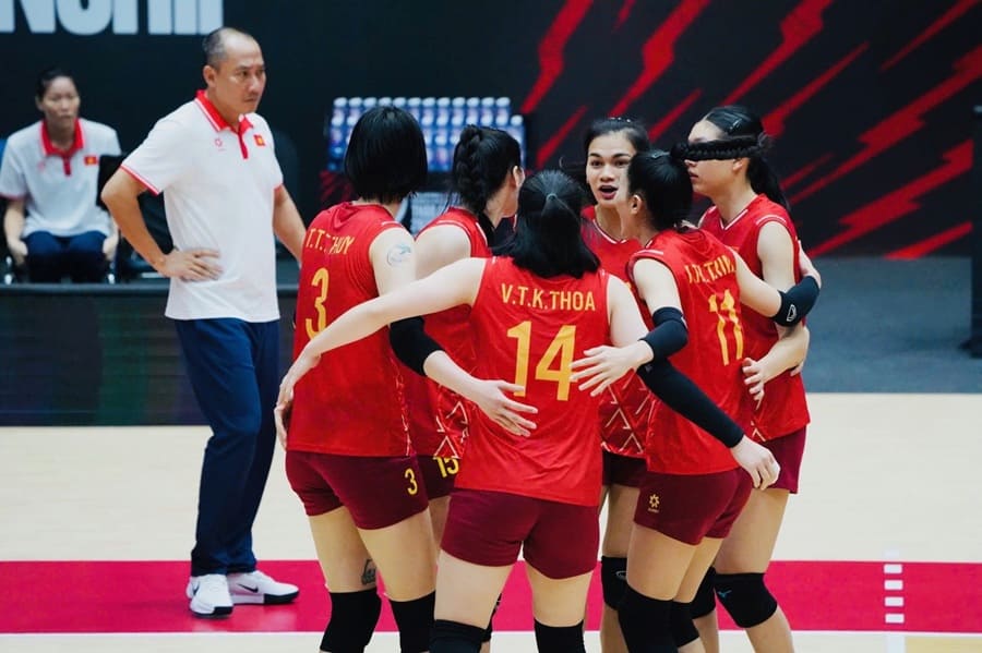 Doi tuyen bong chuyen nu Viet Nam thua ca ba tran tai vong bang Giai vo dich the gioi 2025. Anh: VFV