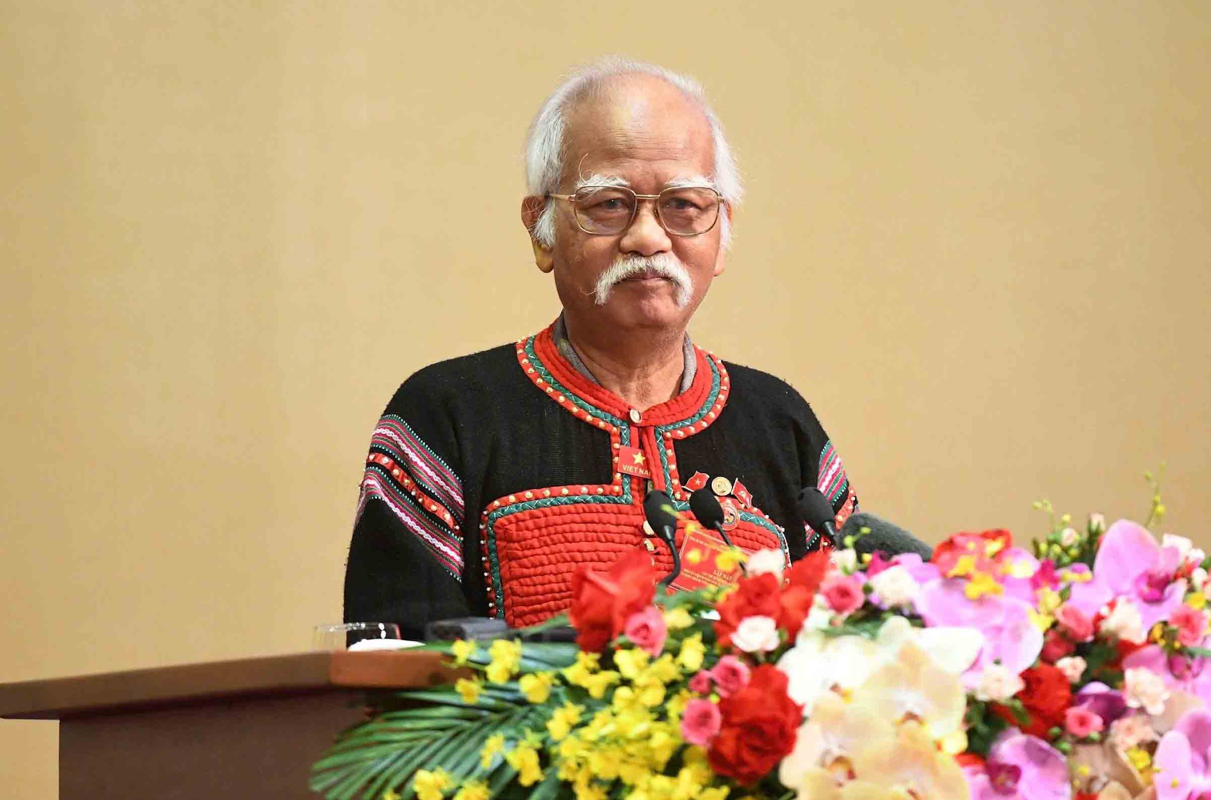 El ex presidente del Consejo de Asuntos Etnicos K'sor Phuoc espera que la Asamblea Nacional impulse mas las actividades de supervision. Foto: Pham Thang.