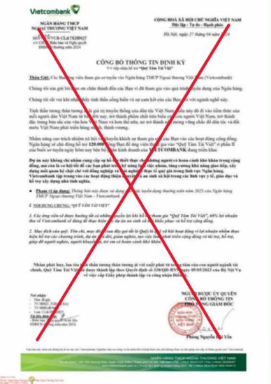 Pour creer la confiance les sujets utilisent des documents falsifies des sceaux et des signatures des dirigeants de Vietcombank. Photo : Fournie par la police