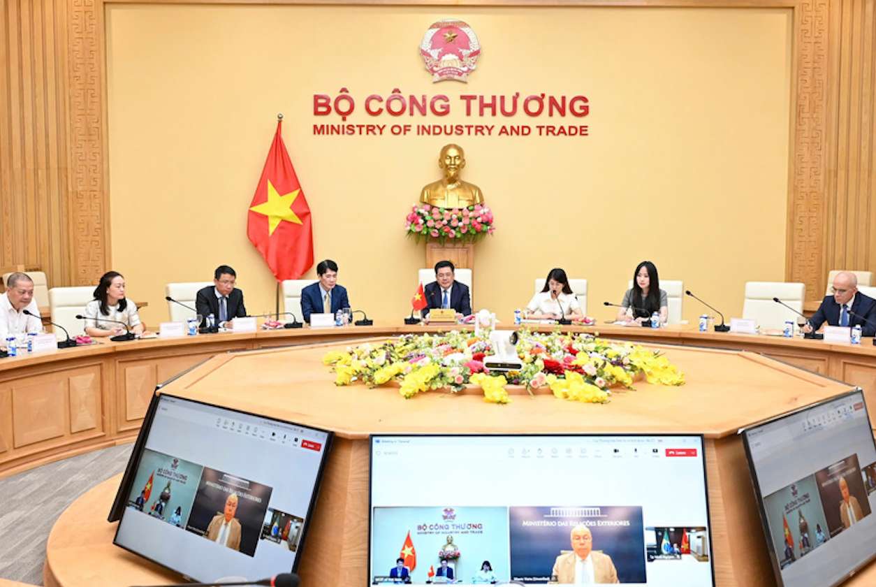 Bo truong Bo Ngoai giao Brazil thong bao se dua de xuat ve dam phan FTA voi Viet Nam tai cuoc hop gan nhat cua Khoi MERCOSUR vao dau thang 9.2025. Anh: Bo Cong Thuong