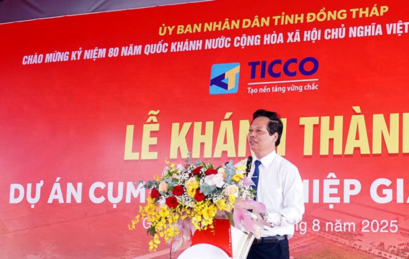 Pho Chu tich UBND tinh Dong Thap Nguyen Thanh Dieu phat bieu tai le khanh thanh. Anh: Cong thong tin dien tu tinh Dong Thap