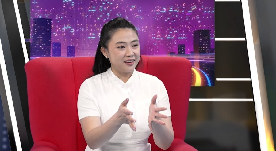 배우 미 린. 사진: Bee.