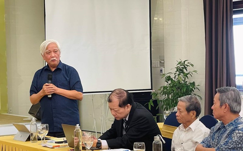 Historical scholar Duong Trung Quoc spoke at the 80th Session of the August Revolution and National Day on September 2 (1945 - 2025) - Historical significance and contemporary value". Photo: Minh Tien.