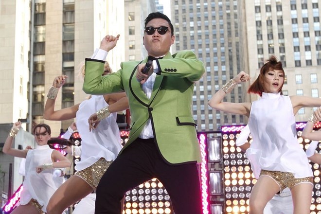 Psy is the owner of the world-famous horse dance. Photo: MV Gangnam style