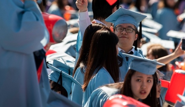 If the proposal is accepted, international students in the US can only stay in this country for at most 4 years. Photo: Xinhua