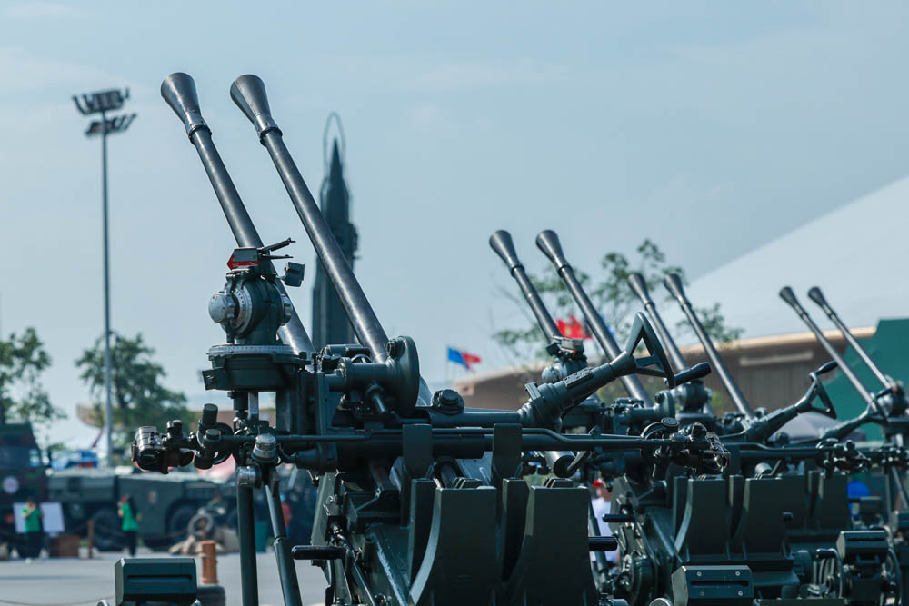 Phao 122mm-D30 - duoc danh gia la mot trong nhung vu khi manh nhat cua Phao binh Viet Nam vi kha nang tac chien uu viet.