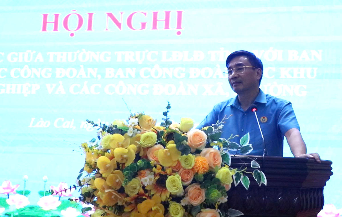 Ong Nguyen Chuong Phat, chu tich Lien doan Lao dong tinh phat bieu tai Hoi nghi. Anh: Manh Hung