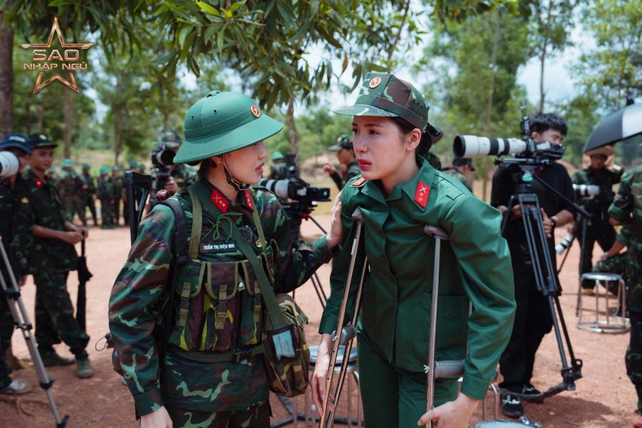 Minh Tu roi Sao nhap ngu vi chan thuong. Anh: Nha san xuat Sao nhap ngu