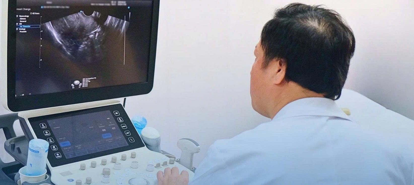 The doctor promptly treated a rare case of blood clotting caused by the enterocoagulants - enteral veins. Photo: BVCC