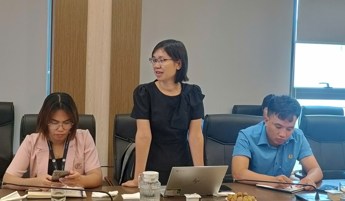 Phan lon cac doanh nghiep cho rang, viec tuyen dung lao dong tai Hai Phong dang kho khan, do vay cac don vi phai tim den cac nha cung ung lao dong. Ảnh: Mai Dung