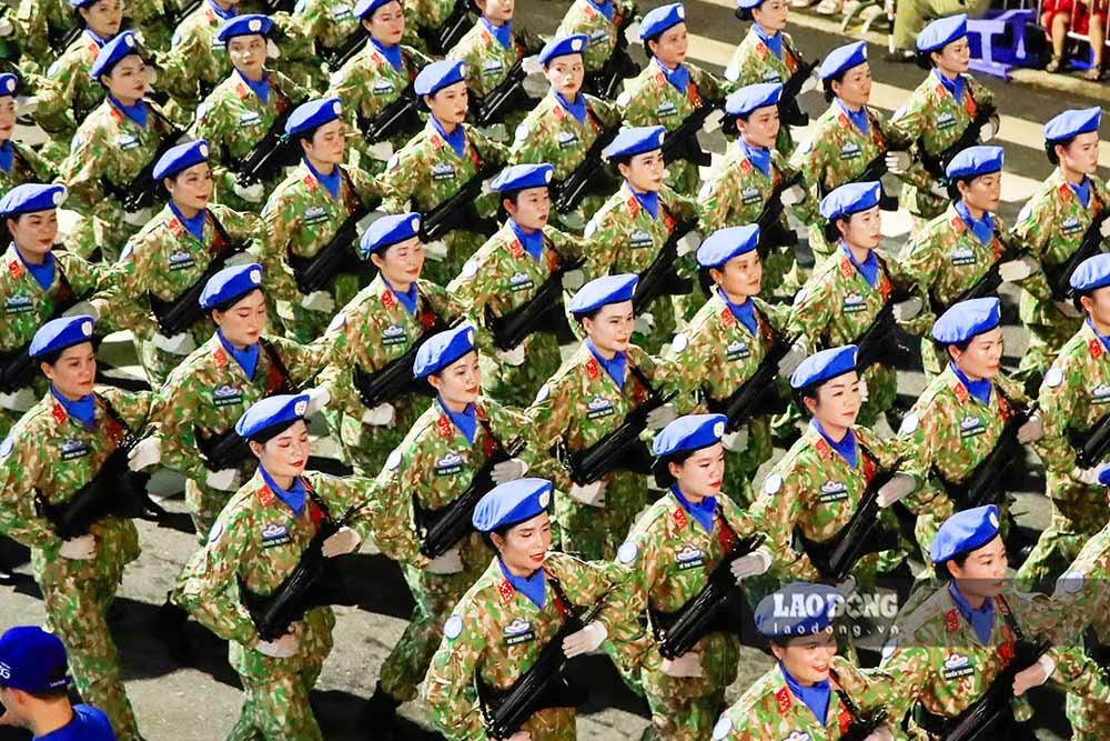 People and tourists should prepare carefully, clearly understand the road closure schedule and the parade route on September 2 to have the most convenient and complete experience. Photo: Minh Dan