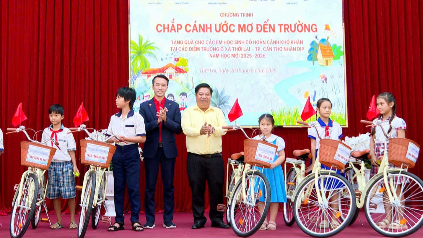Anh: Hoi LHPN xa Thoi Lai