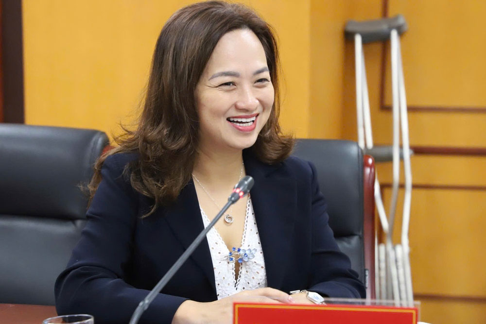 PGS Phan Thi Ha Duong dam nhan vi tri Giam doc Phong nghien cuu quoc te Phap - Viet ve toan hoc va ung dung’’ (IRL FVMA).