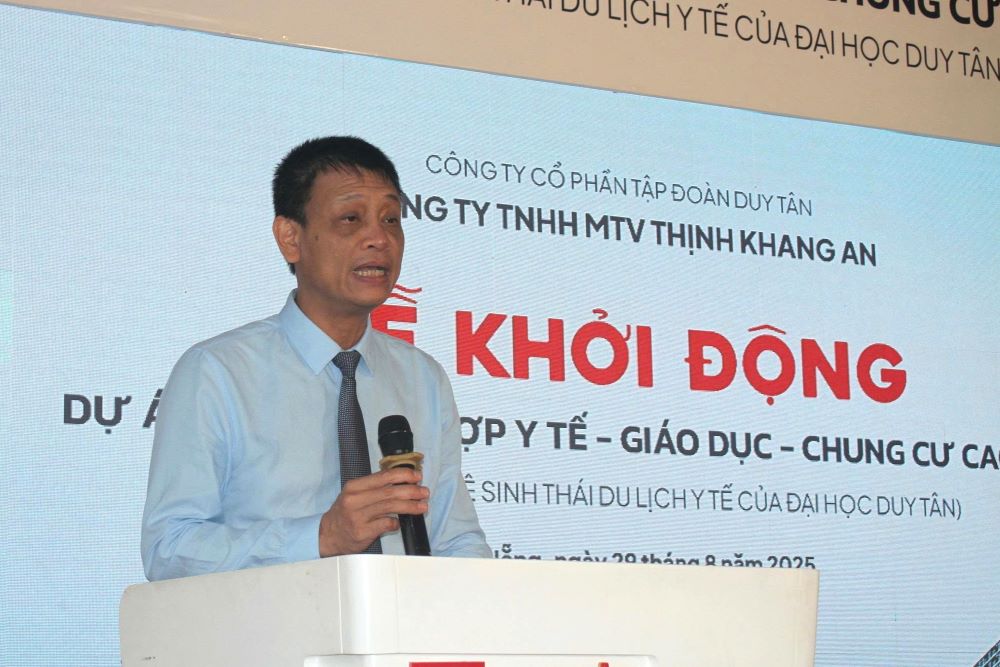 Ong Nguyen Ha Nam – Giam doc So Xay dung TP Da Nang phat bieu tai buoi le. Anh: Thanh Huyen