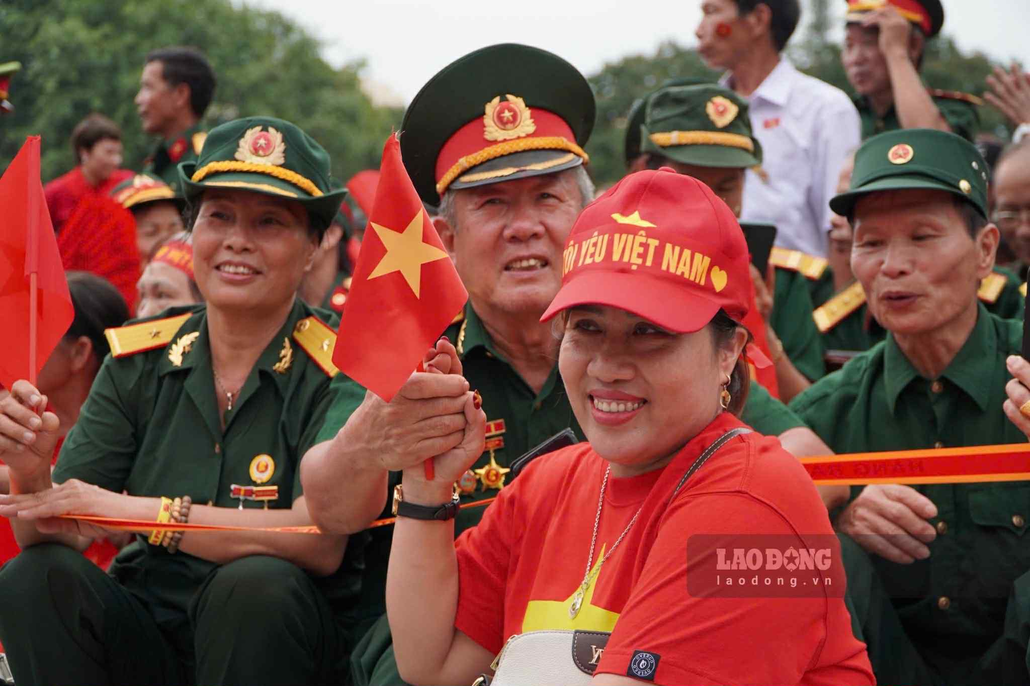 Cuu chien binh Vu Van Quyen va dong doi. Anh: Anh Duc 
