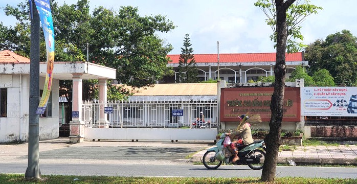 Truong Cao dang nghe Ca Mau bi phat hien nhieu vi pham trong viec dao tai lai xe o to. Anh: Nhat Ho