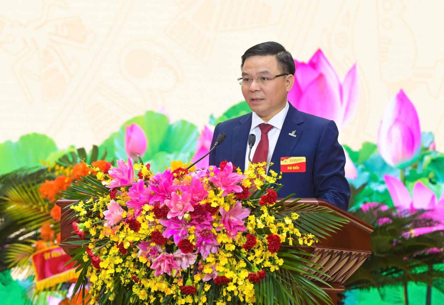 レ・マイン・フン氏、党委員会書記、ペトロベトナムグループ取締役会長。写真:Manh Chung.