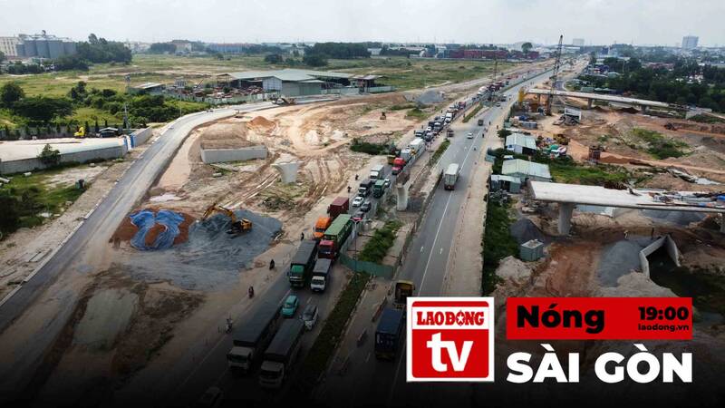 사이공 핫 뉴스: 빈쭈언 교차로 호치민시 3번 순환 도로 프로젝트 2년 공사 후