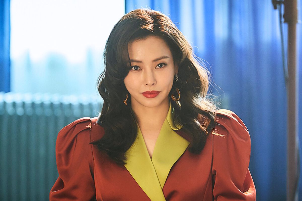 Bo phim “Aema” len song vao thoi diem Honey Lee chuan bi sinh con thu 2. Anh: Netflix