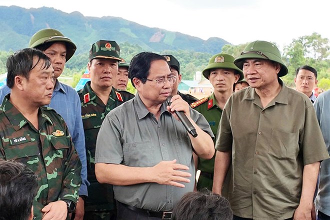 Thu tuong Chinh phu Pham Minh Chinh chi dao cong tac khac phuc hau qua mua lu tai Dien Bien. Anh: Cong an Dien Bien