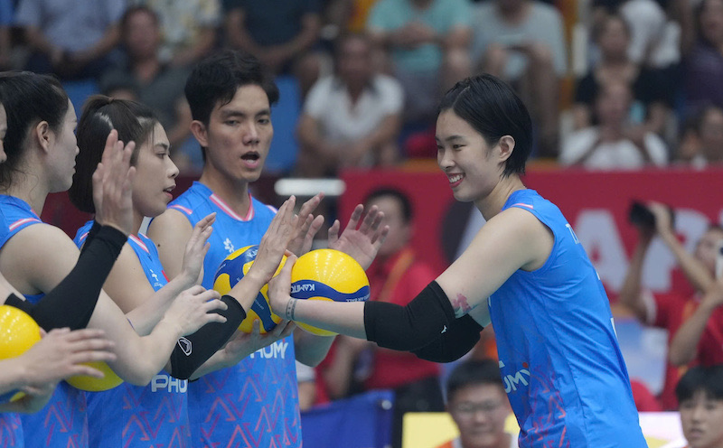 The Vietnam women's volleyball team is determined to achieve high results in the second phase of the 2025 SEA V.League. Photo: VFV