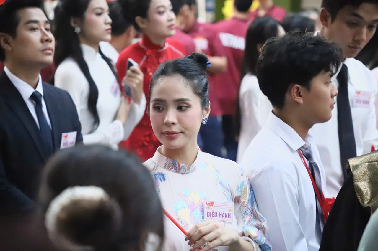 Ca nuong Kieu Anh. Anh: Huyen Chi