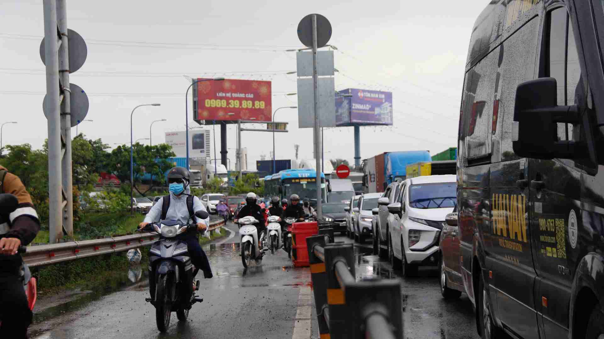 남부 지방 날씨 비 오는 날. 사진: 타이 바오