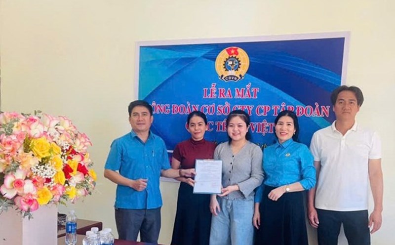 The work of developing union members and establishing grassroots unions in Dak Lak still faces many difficulties. Photo: Bao Trung
