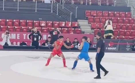 대회에 참가한 베트남 MMA 격투가. 사진: 똥 호아