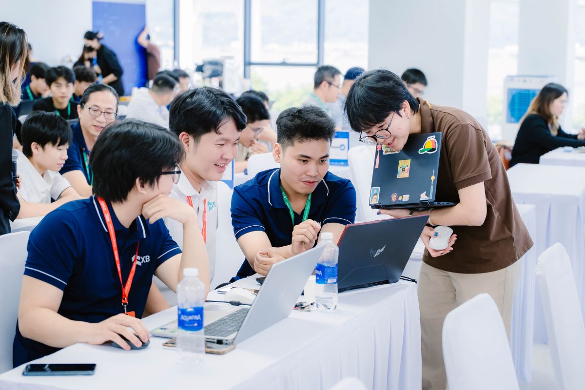 Chuong trinh AI Solutions Lab nam nay keo dai bon ngay va da quy tu 46 doanh nghiep khoi nghiep (startups) den tu nhieu linh vuc khac nhau nhu y te, logistics... Anh: Google Viet Nam