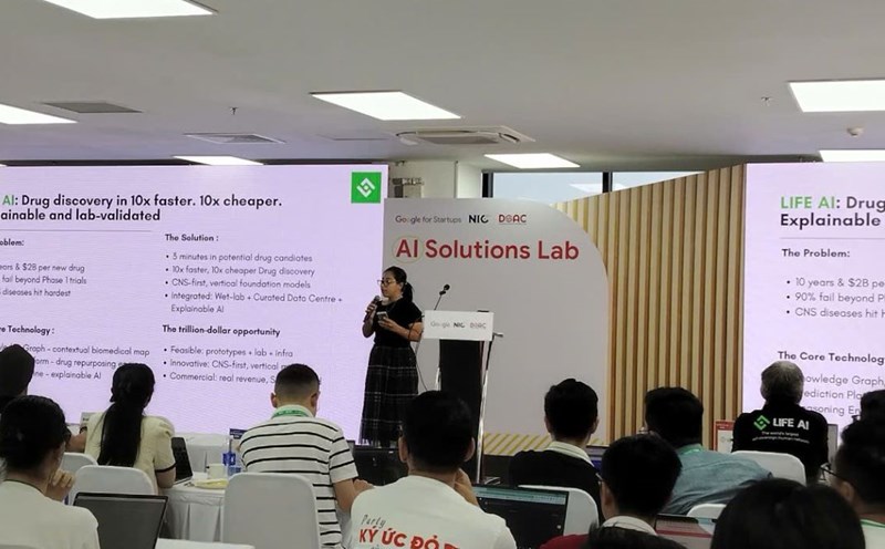 Google cooperates with NIC and DSAC to promote Vietnamese startups through the AI Solutions Lab program. Photo: Nguyen Dang